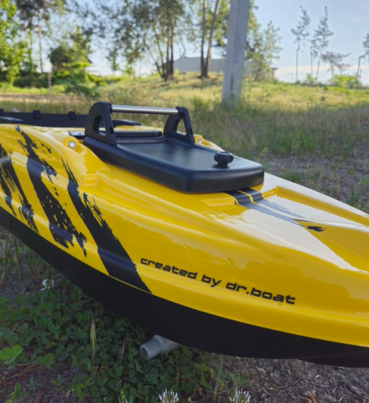 Швидкісний кораблик з GPS автопілотом для завозу прикормки Dr.Boat Barracuda 65 см BARGPS65-Y фото