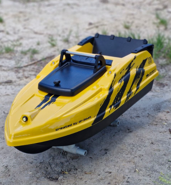 Скоростной кораблик с GPS автопилотом для завоза прикормки Dr.Boat Barracuda 65см BARGPSG65-Y фото