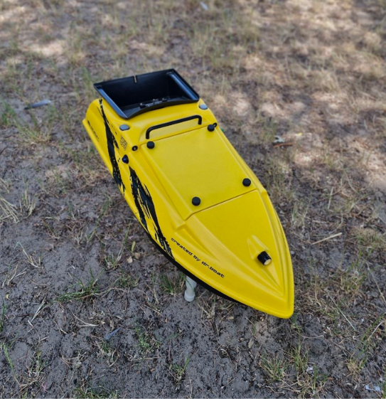 Скоростной кораблик с GPS автопилотом для завоза прикормки Dr.Boat Poseidon  POSGPSK83-Y фото