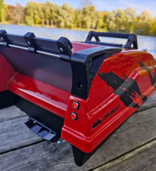 Кораблик для завоза прикормки Dr.Boat Barracuda 83 см. С глубиномером и GPS автопилотом. BR83 фото