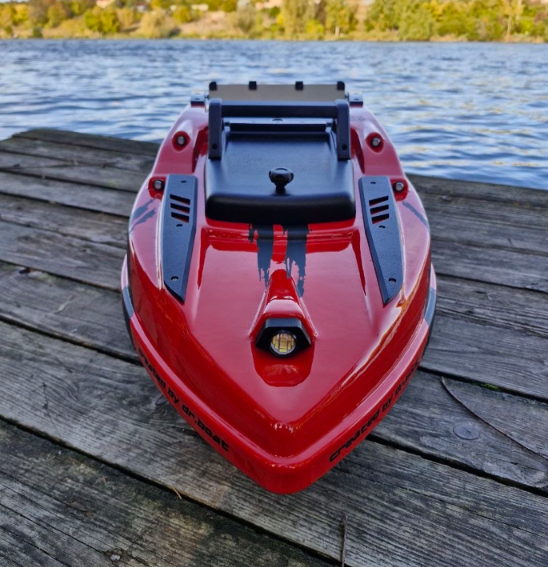 Кораблик для завоза прикормки Dr.Boat Barracuda 83 см. С глубиномером и GPS автопилотом. BR83 фото