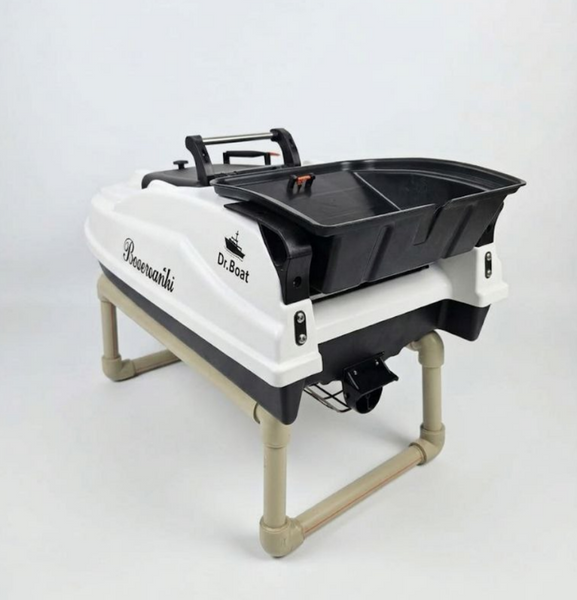 Скоростной кораблик с цветным эхолотом Toslon TF520 для доставки прикормки Dr.Boat Varvar 65 см VR65ST фото
