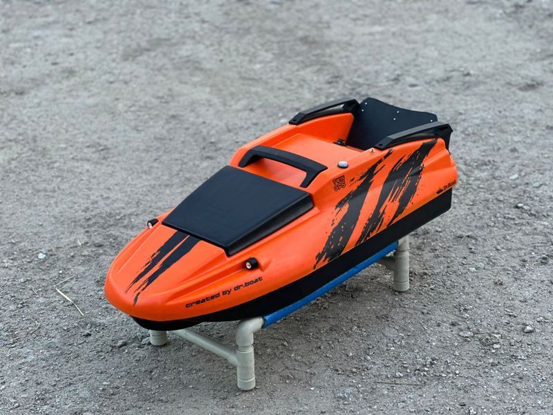 Скоростной кораблик для рыбалки Dr.Boat модель Vіbo Carp с цветным эхолотом Toslon TF520 и GPS навигацией. VBRSО фото