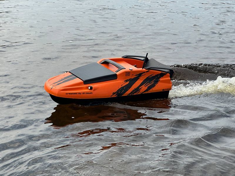 Скоростной кораблик для рыбалки Dr.Boat модель Vіbo Carp с цветным эхолотом Toslon TF520 и GPS навигацией. VBRSО фото