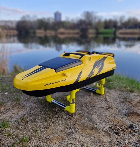 Скоростной кораблик для рыбалки Dr.Boat модель Vіbo Carp с цветным эхолотом Toslon TF520 и GPS навигацией. VBRSY фото