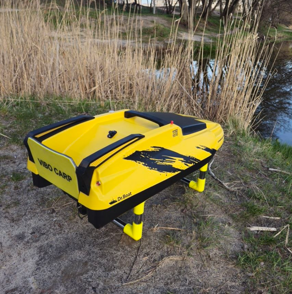 Скоростной кораблик с GPS навигацией для рыбалки Dr.Boat модель Vіbo Carp VBGPSY фото